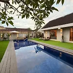 New, Seminyak 8 Bed,10 Bath Villa, Best Location