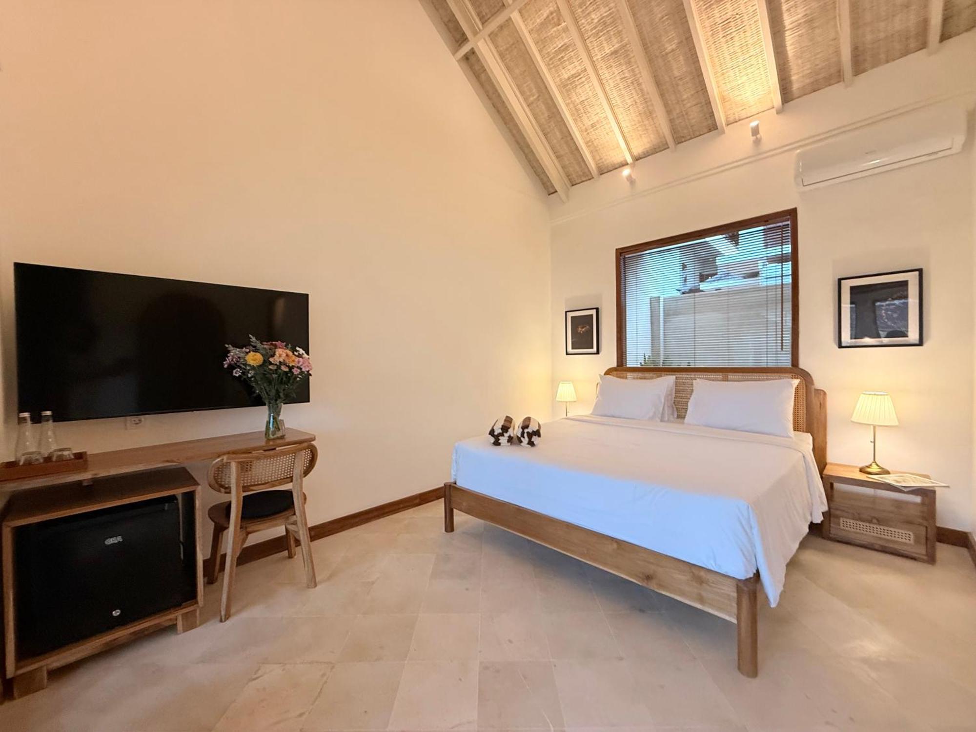 New, 8 Bed,10 Bath Villa, Location Villa Seminyak (Bali)